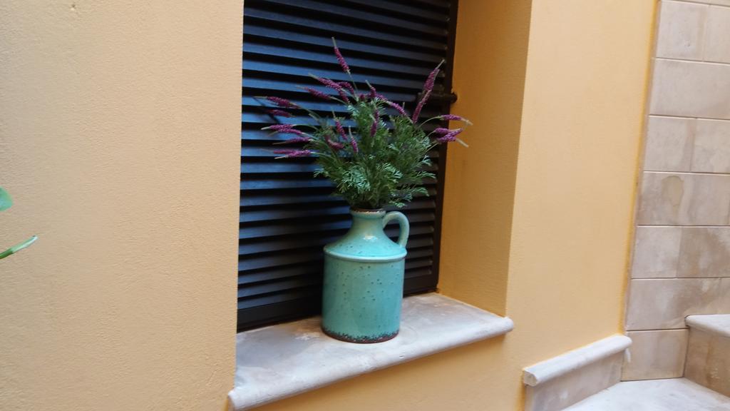 Mishalay Apartment Szirakúza Kültér fotó